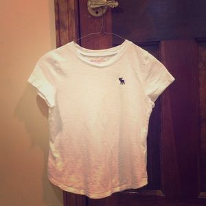Abcrcrombie T-shirt girl